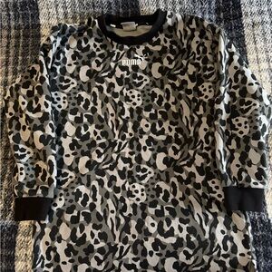 Puma Black & Gray Leopard Print Crewneck